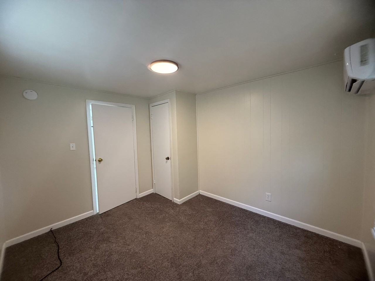 1208 S Coolwell Rd - Photo 6 of 16