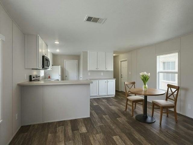 7214 Greenbrier Village Rd #96 - Photo 2 of 6