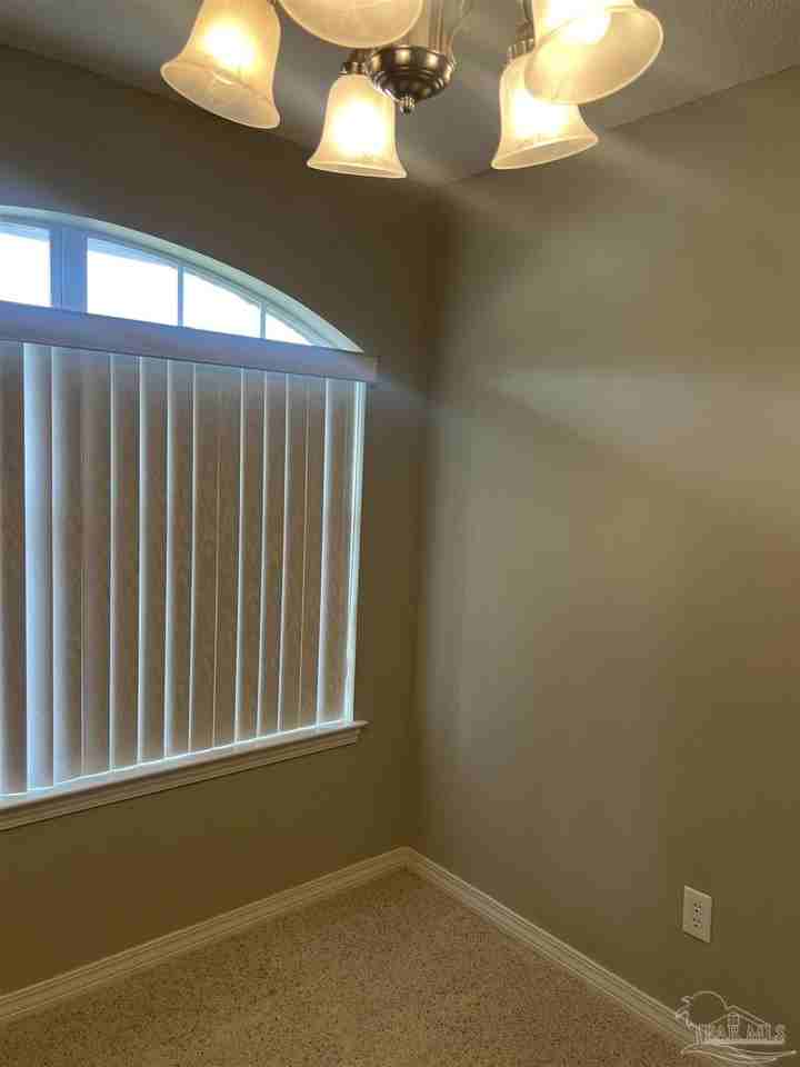 758 Mozingo Ln - Photo 2 of 12