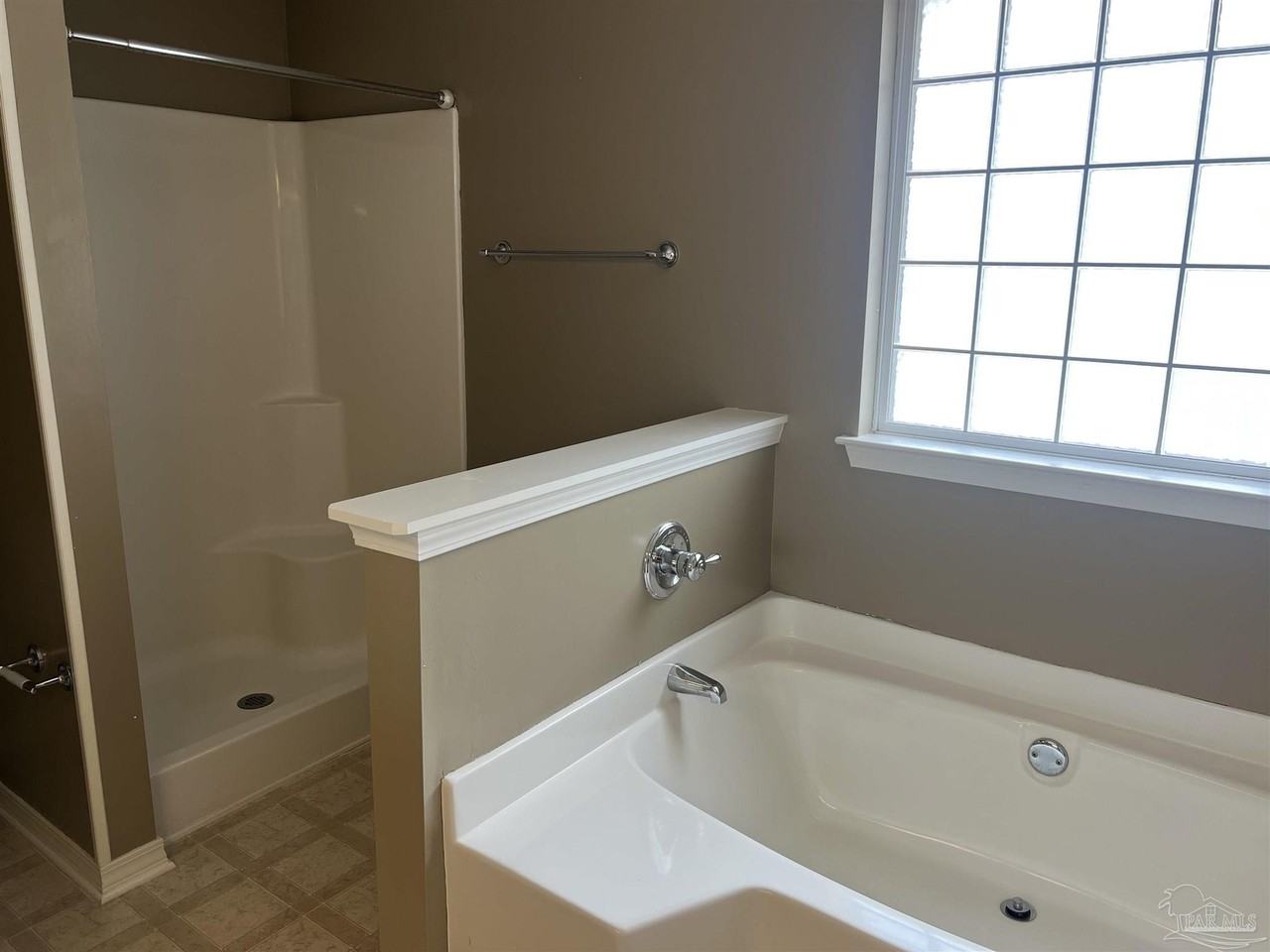 758 Mozingo Ln - Photo 7 of 12