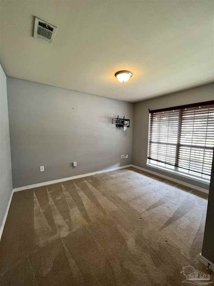 4187 Roosevelt Way - Photo 5 of 12