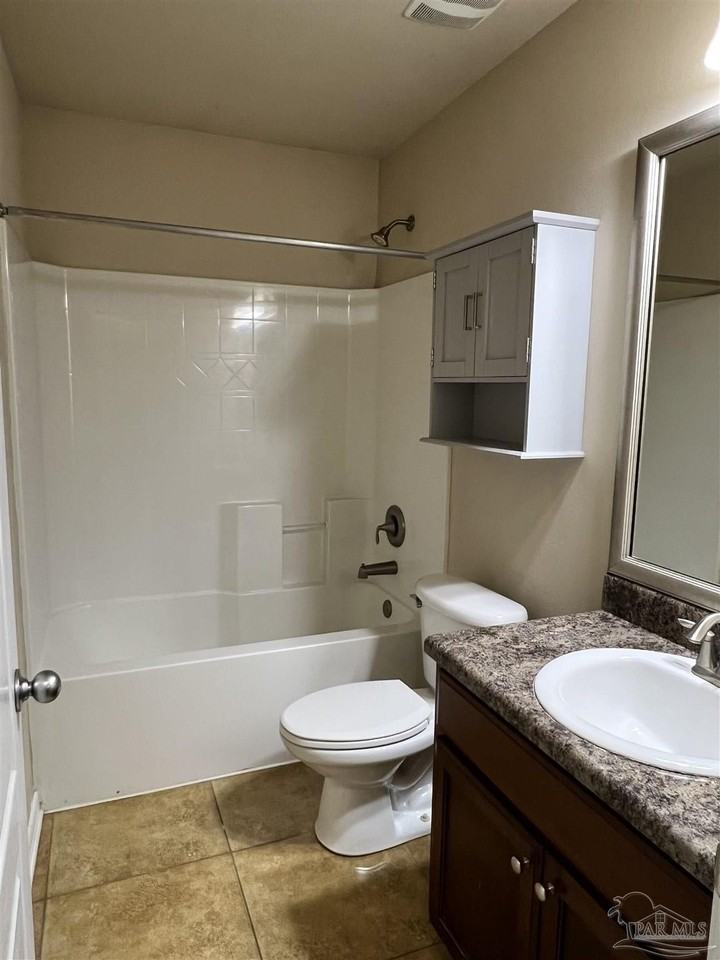 4187 Roosevelt Way - Photo 7 of 12