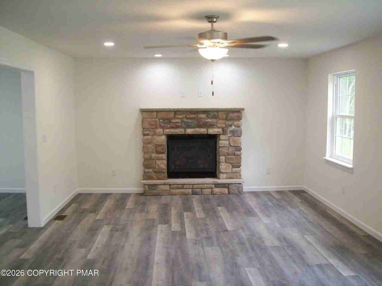 2634 Majestic Ct - Photo 7 of 30