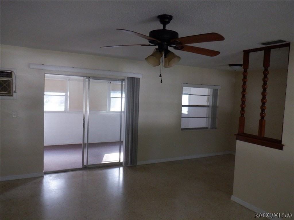 3415 S Diamond Ave - Photo 2 of 37