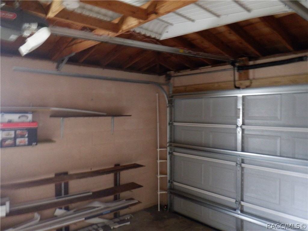 3415 S Diamond Ave - Photo 7 of 37