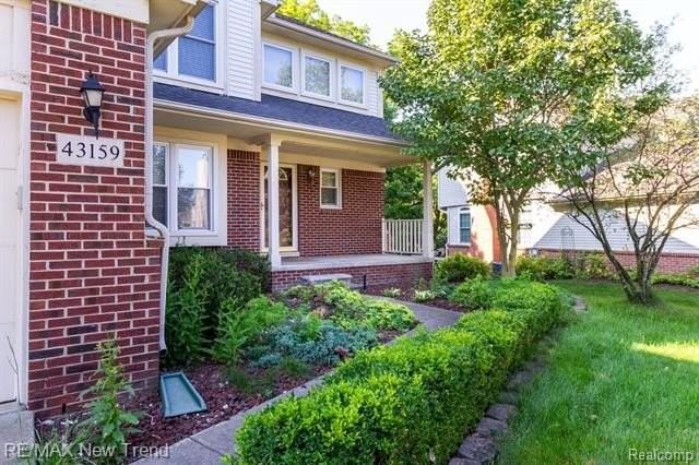 43159 Sandstone Dr - Photo 3 of 44