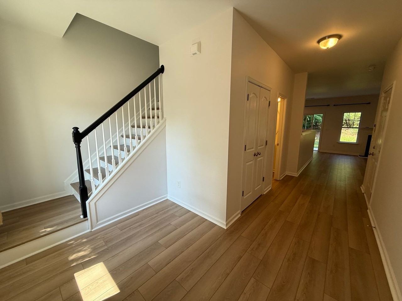10303 Bunclody Dr - Photo 2 of 16