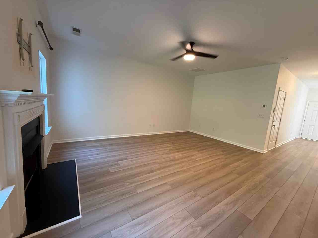 10303 Bunclody Dr - Photo 4 of 16