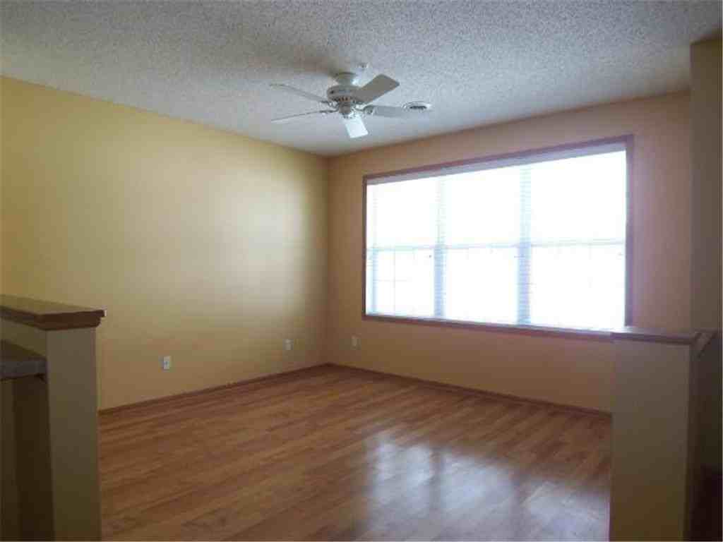 17722 68th Pl N - Photo 4 of 18