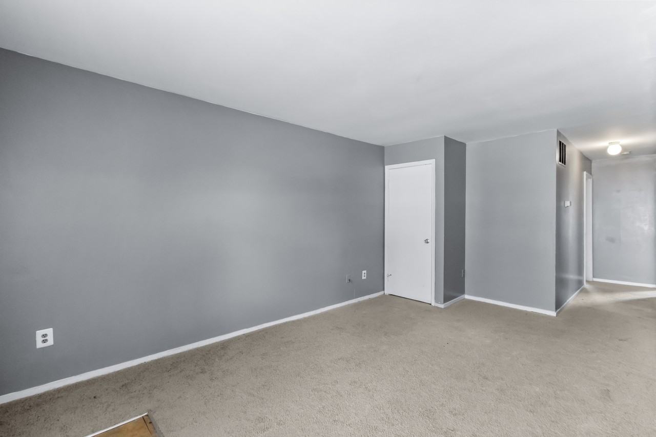 5307 Valiquet Ave #A - Photo 7 of 23