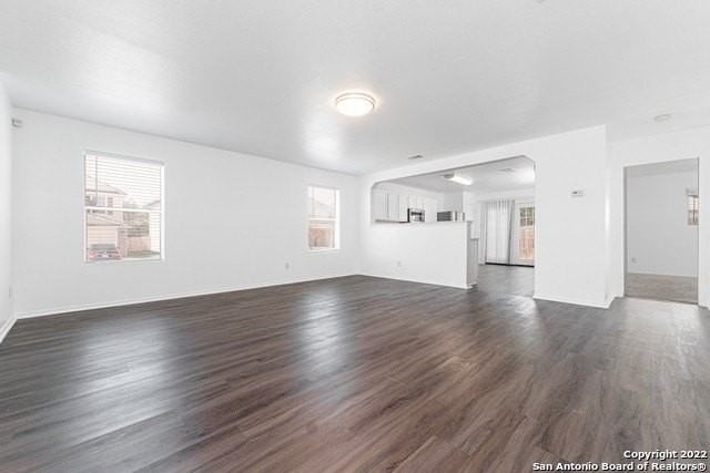 102 Mallow Grv - Photo 7 of 28