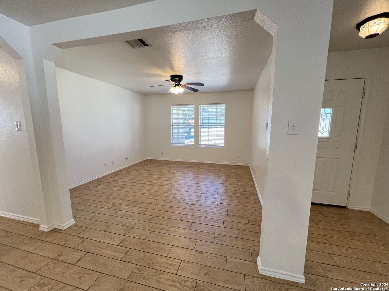 109 Bethany Way - Photo 4 of 20