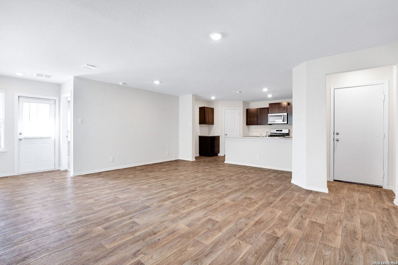 13512 Waxman Spark - Photo 4 of 27