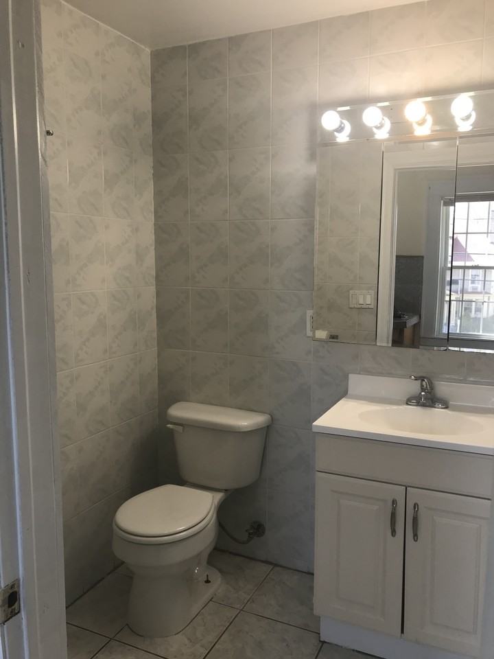 804 Farmington Ave #2B - Photo 6 of 9