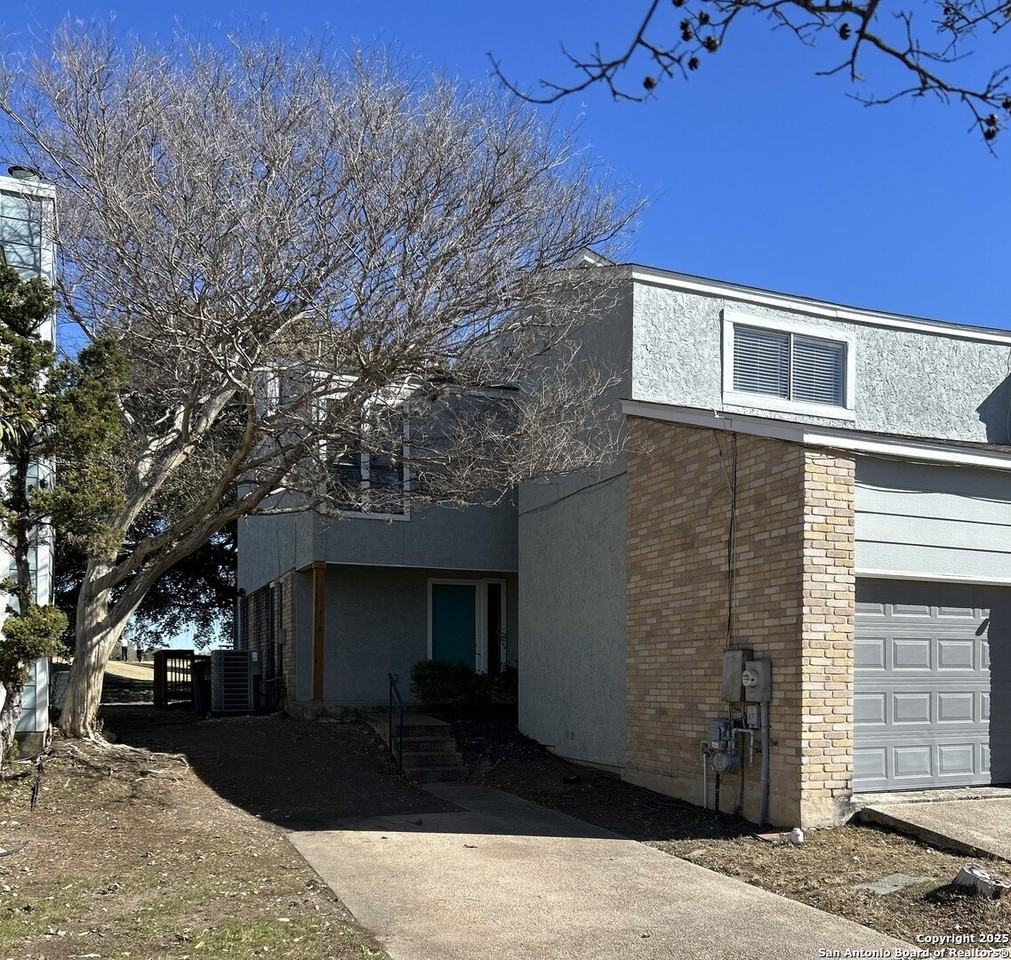12619 Woodbrace St - Photo 4 of 50