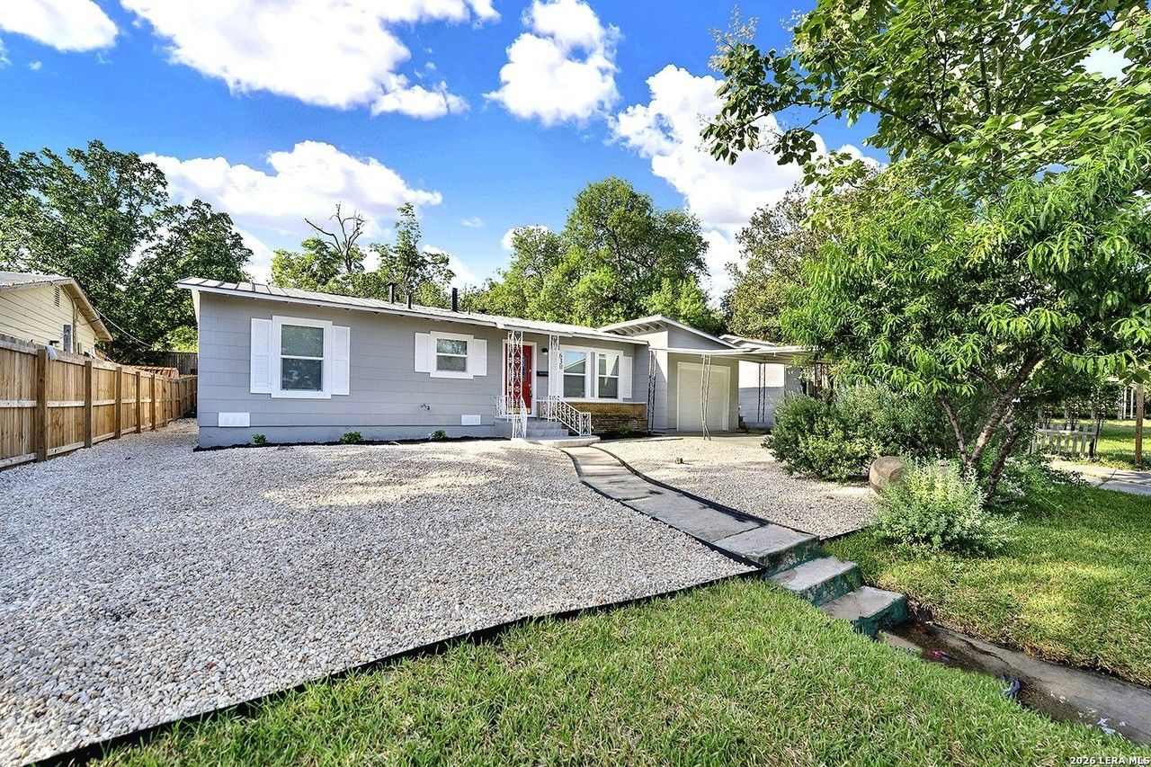 630 Sumner Dr - Photo 3 of 25