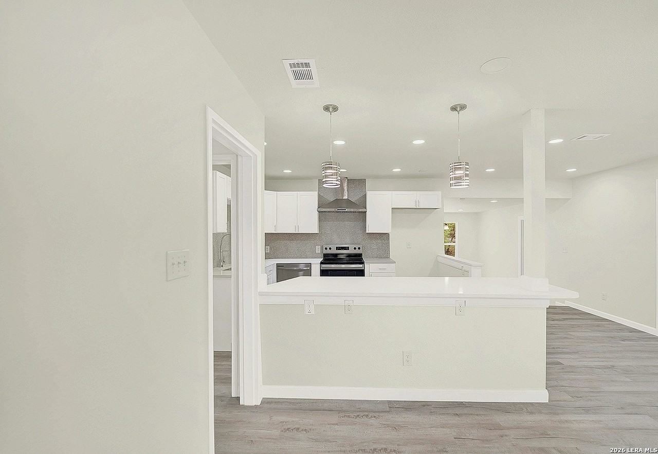 630 Sumner Dr - Photo 5 of 25