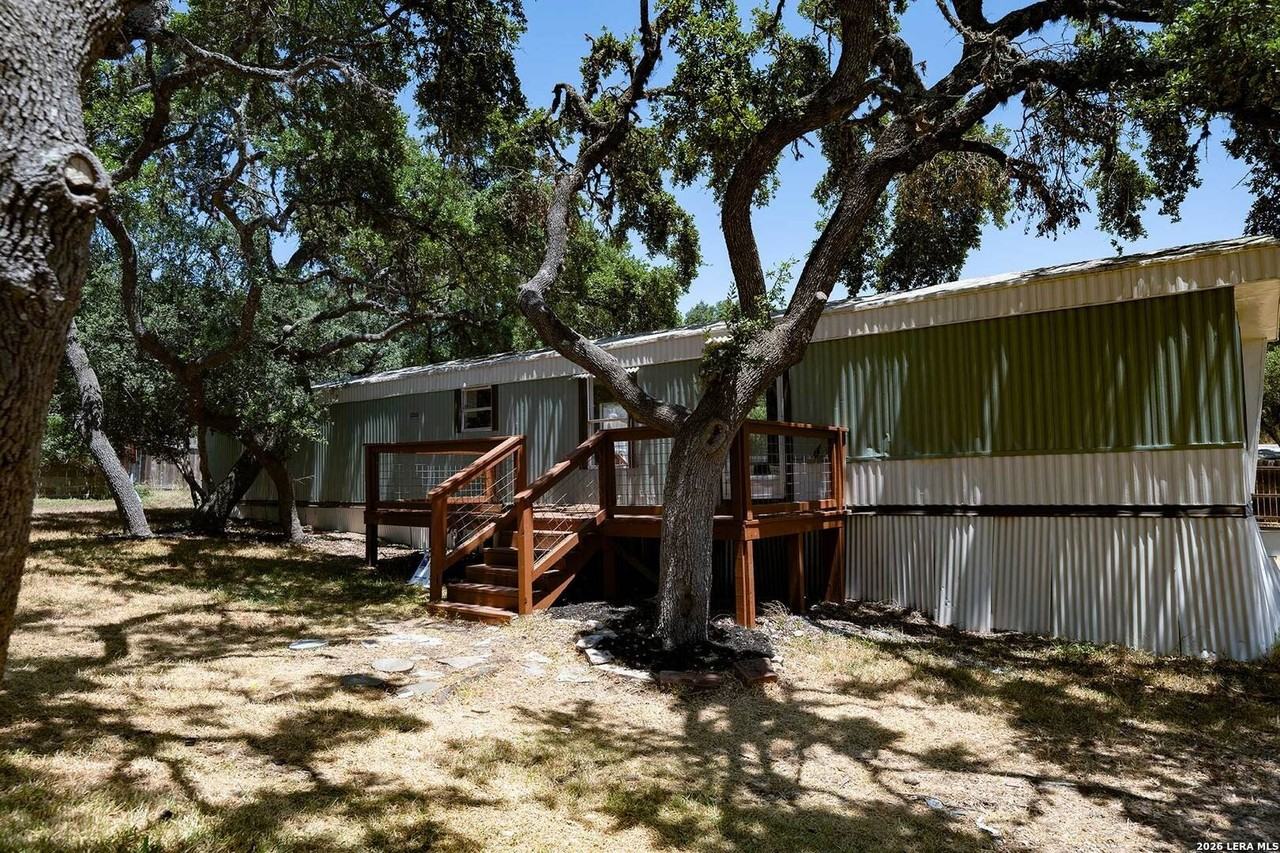 393 Deer Valley St - Photo 3 of 34