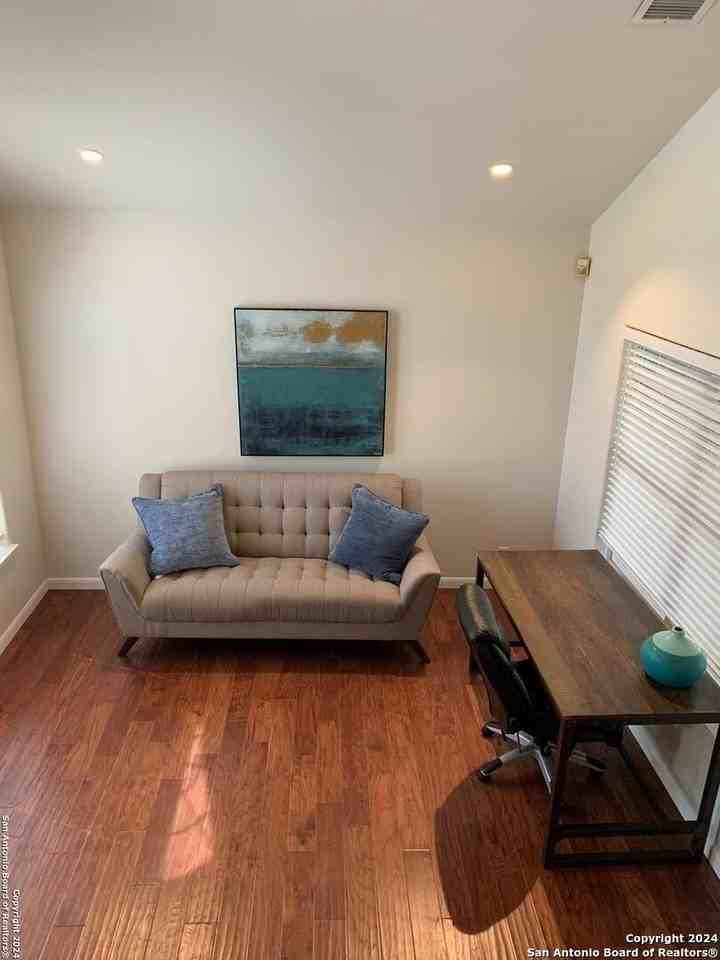 8763 Park Olympia - Photo 2 of 12