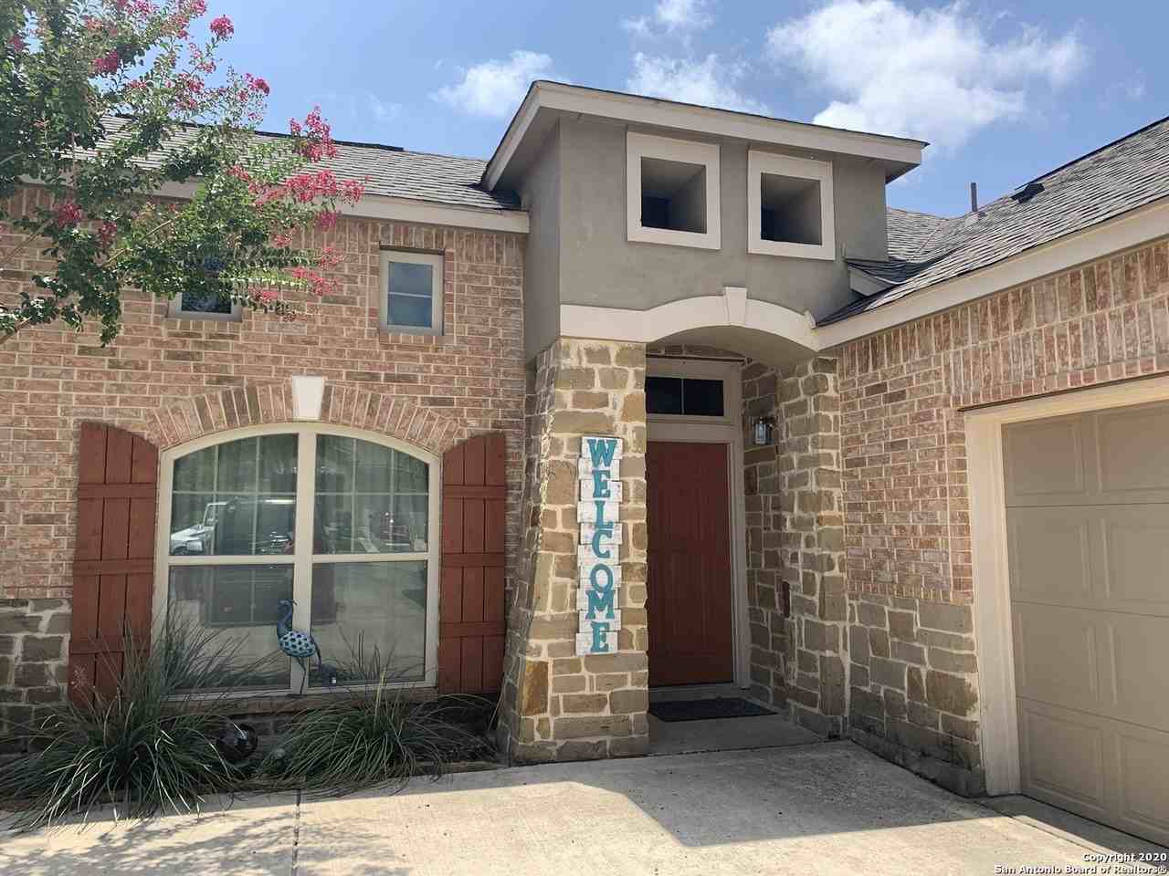 121 Krieg Dr - Photo 2 of 33