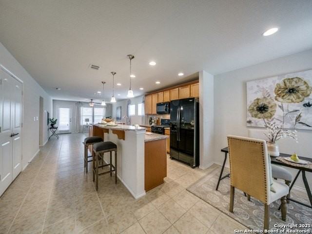 3359 Blossom Row - Photo 3 of 24