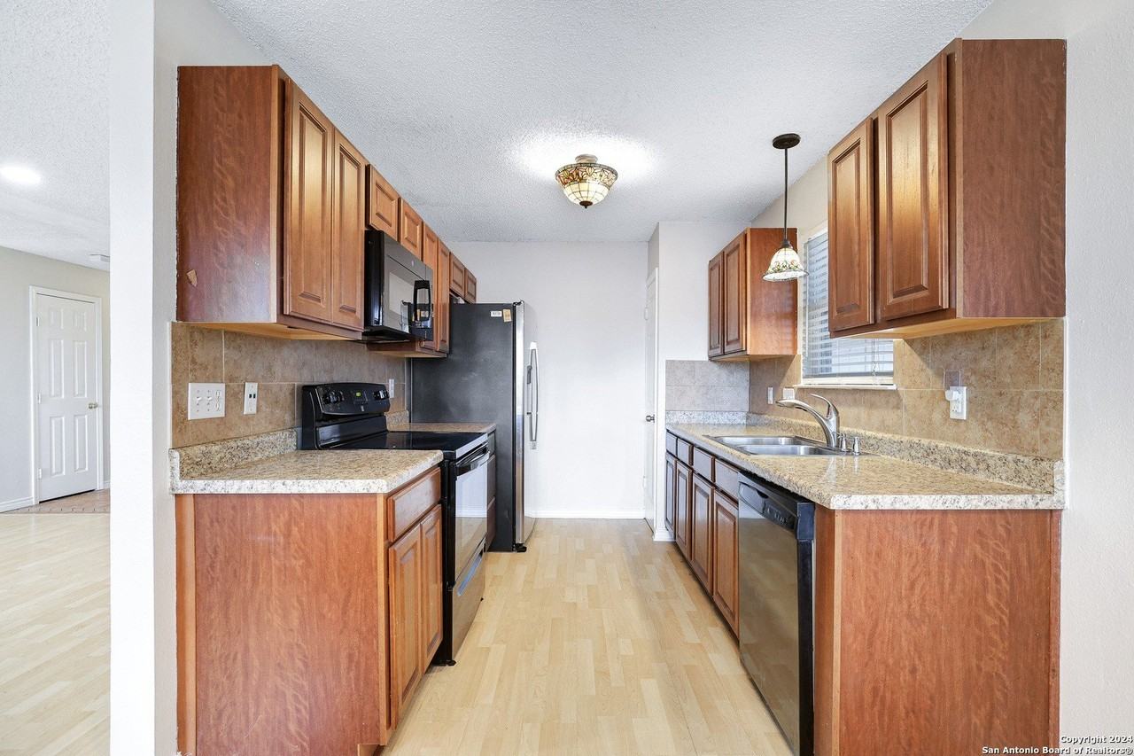 9262 Ridge Branch St - Photo 5 of 13
