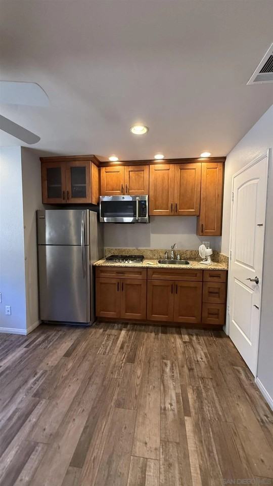 966 Cimarron Ter - Photo 2 of 11