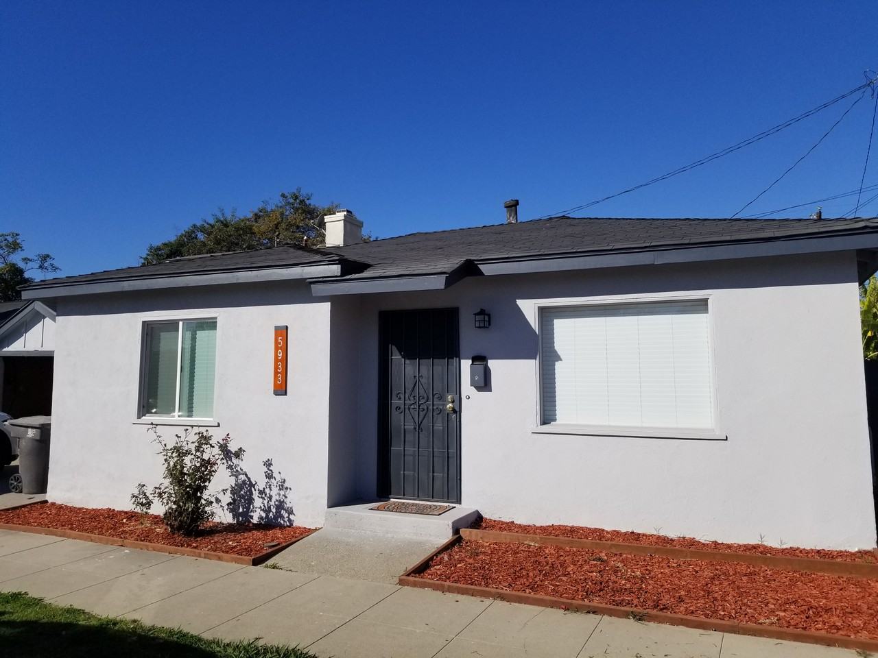 5933 Gaviota Ave - Photo 2 of 23