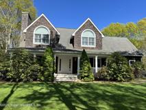 4 Bennett Dr - Photo 1 of 1