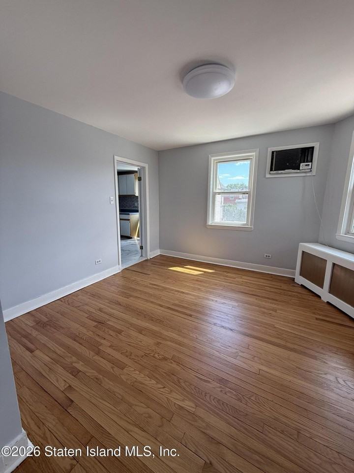 1288 Forest Ave #2 - Photo 7 of 14