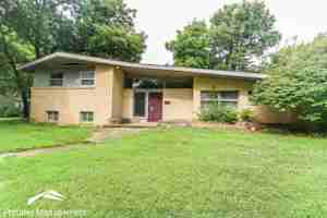 featured image of 1425 Harry Rd