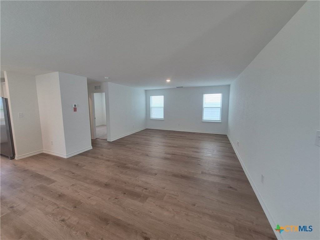942 Bluegrass Pt - Photo 7 of 34