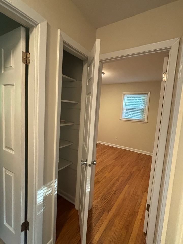 1070 Rulnick St #1 - Photo 3 of 18