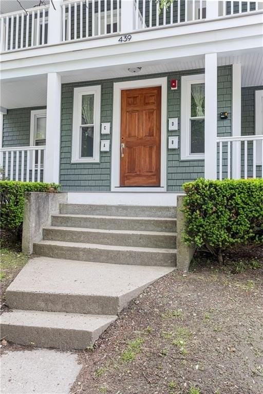 439 Broadway #D - Photo 2 of 25