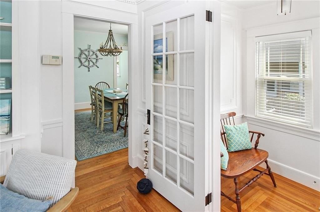 28 W Narragansett Ave - Photo 7 of 37