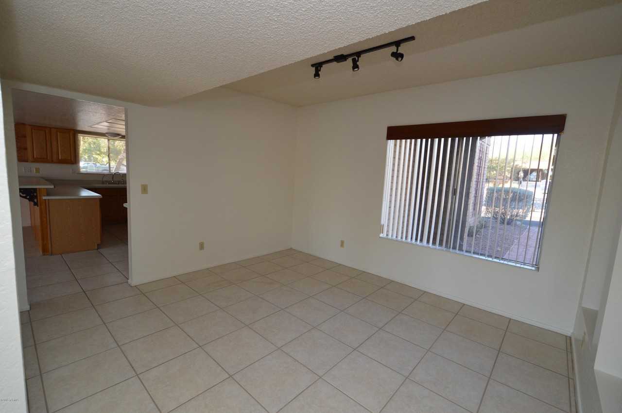 7722 E Knollwood Cir - Photo 6 of 22