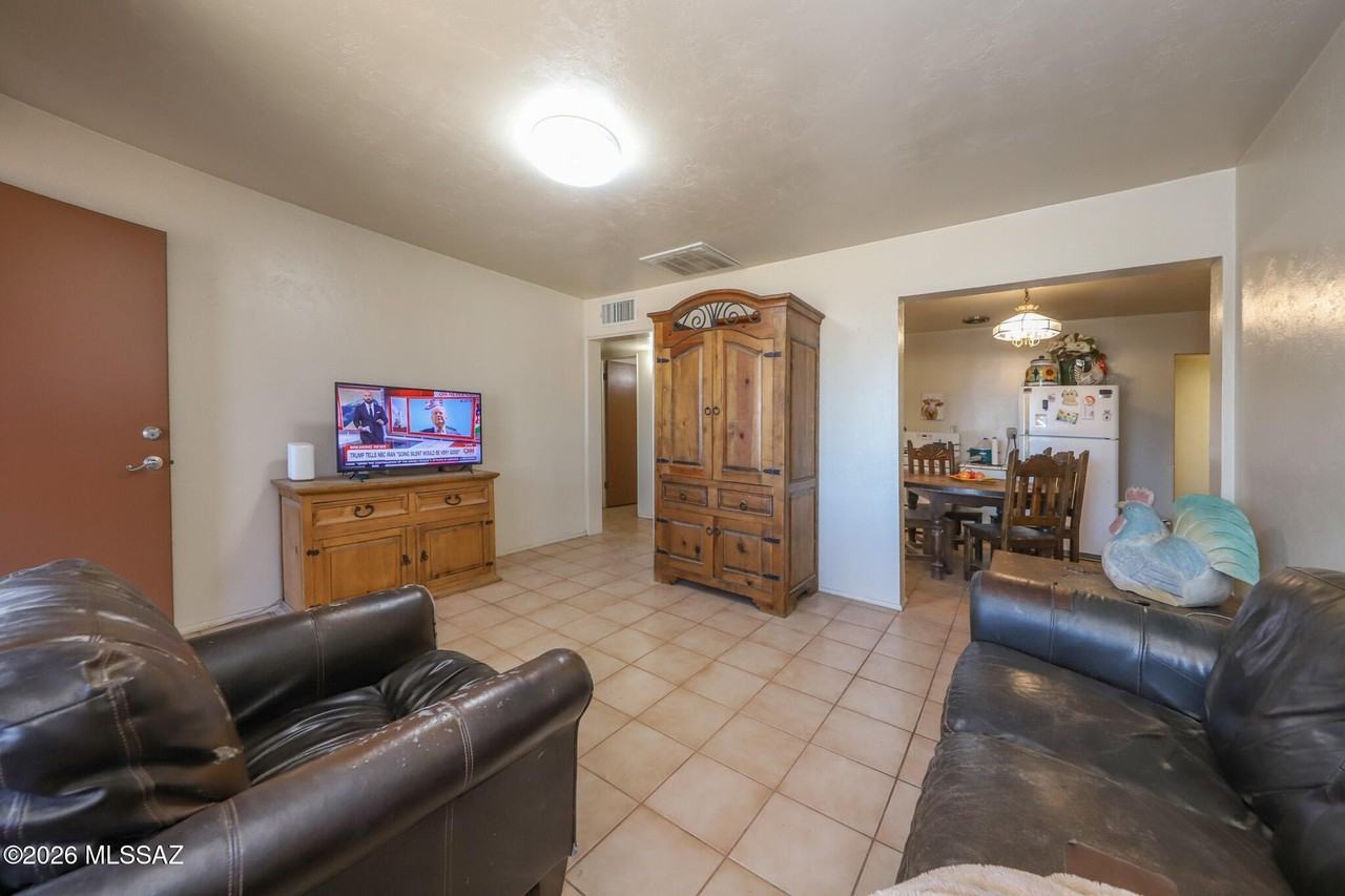 201 W Borrego St - Photo 5 of 22