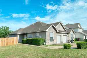 featured image of 2826 Southampton Way