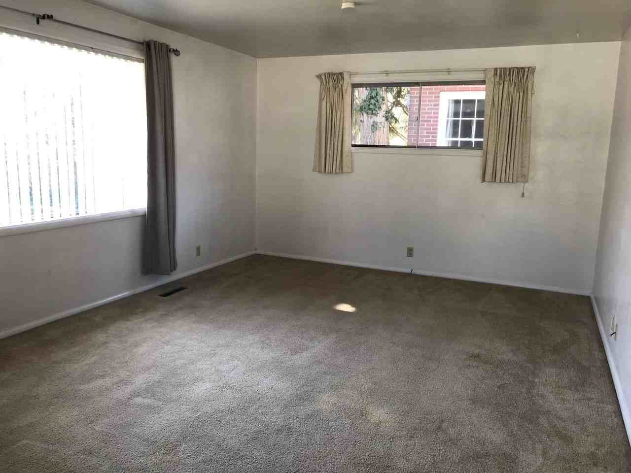 1805 N Harrison Blvd - Photo 4 of 13