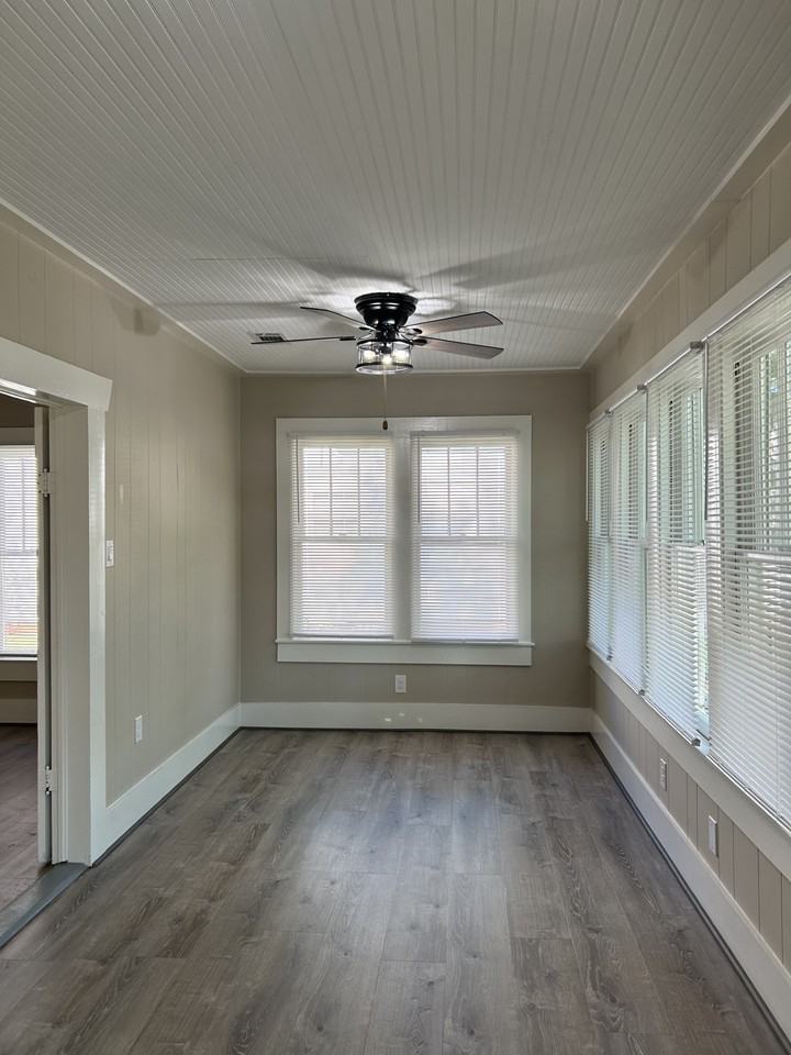 524 King St #B - Photo 6 of 9