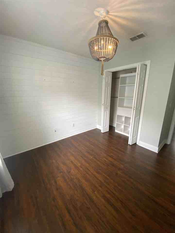 9166 Stonehenge Trl - Photo 6 of 27