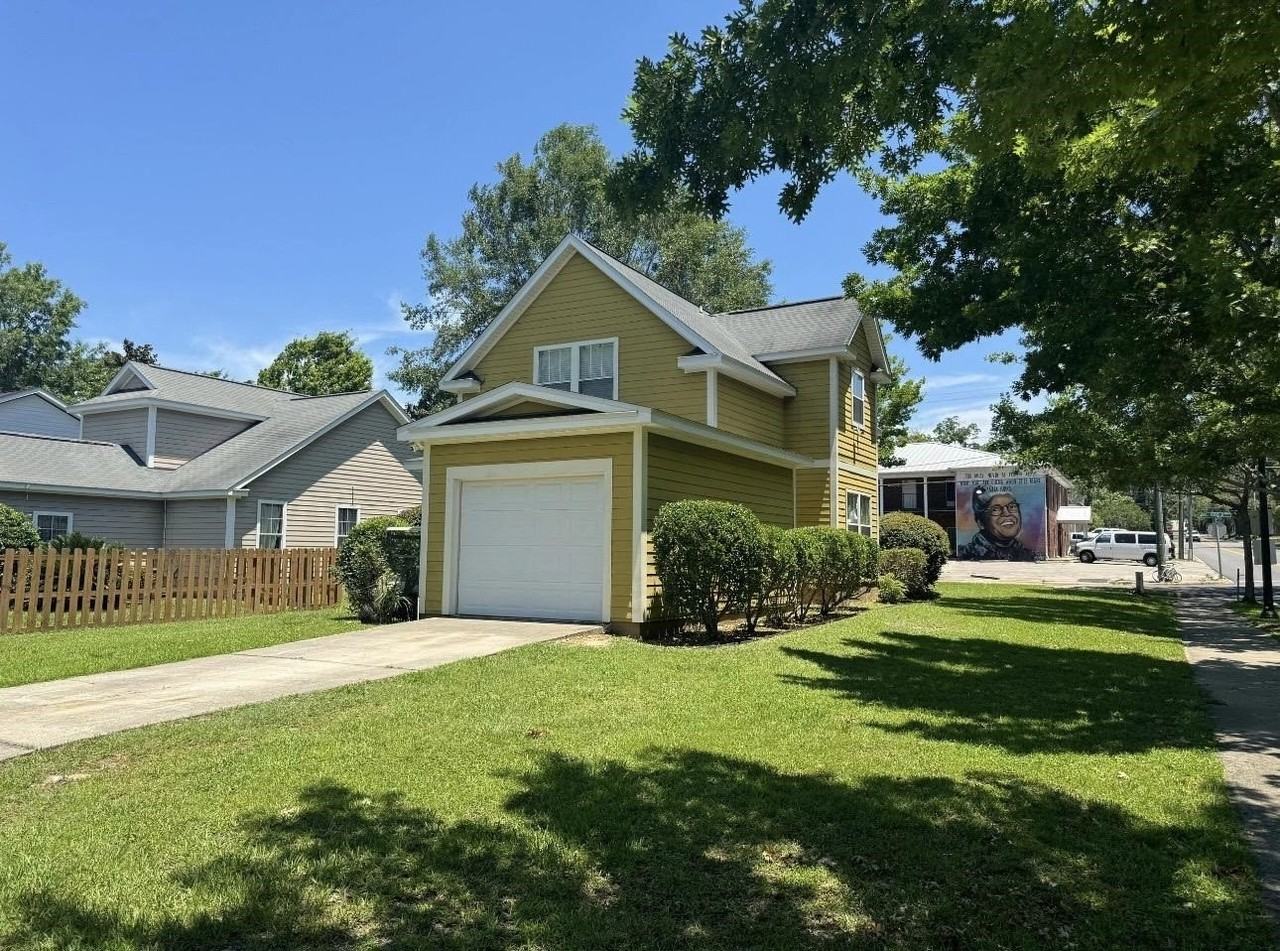 600 N M L King Jr Blvd - Photo 2 of 18