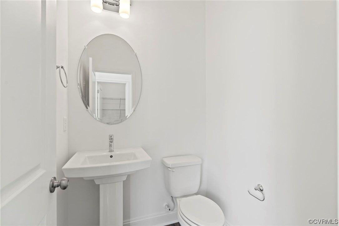 13808 Village View Dr #1 - Photo 5 of 26