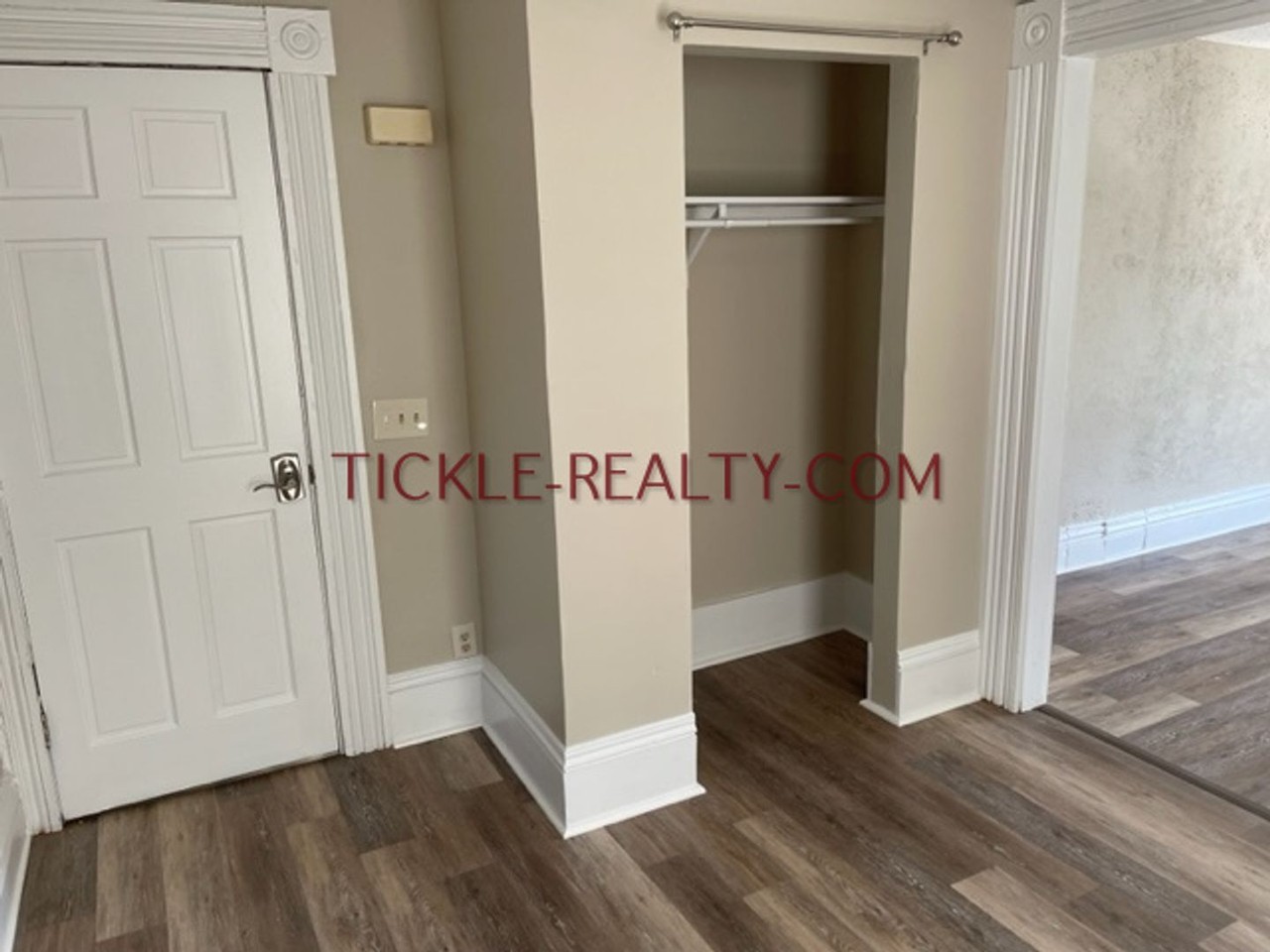 20 Tracy Street - Photo 4 of 22