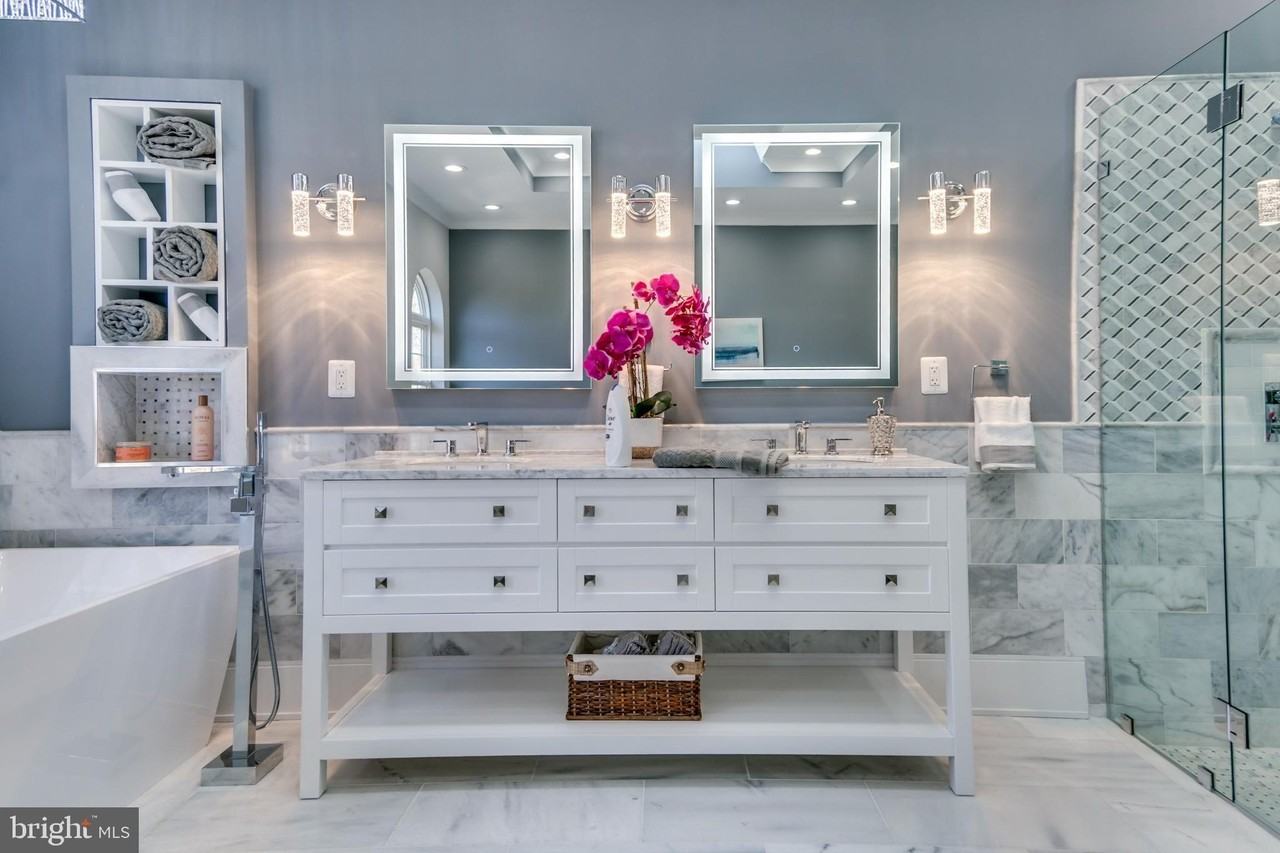 5311 7th St Nw - Photo 4 of 39