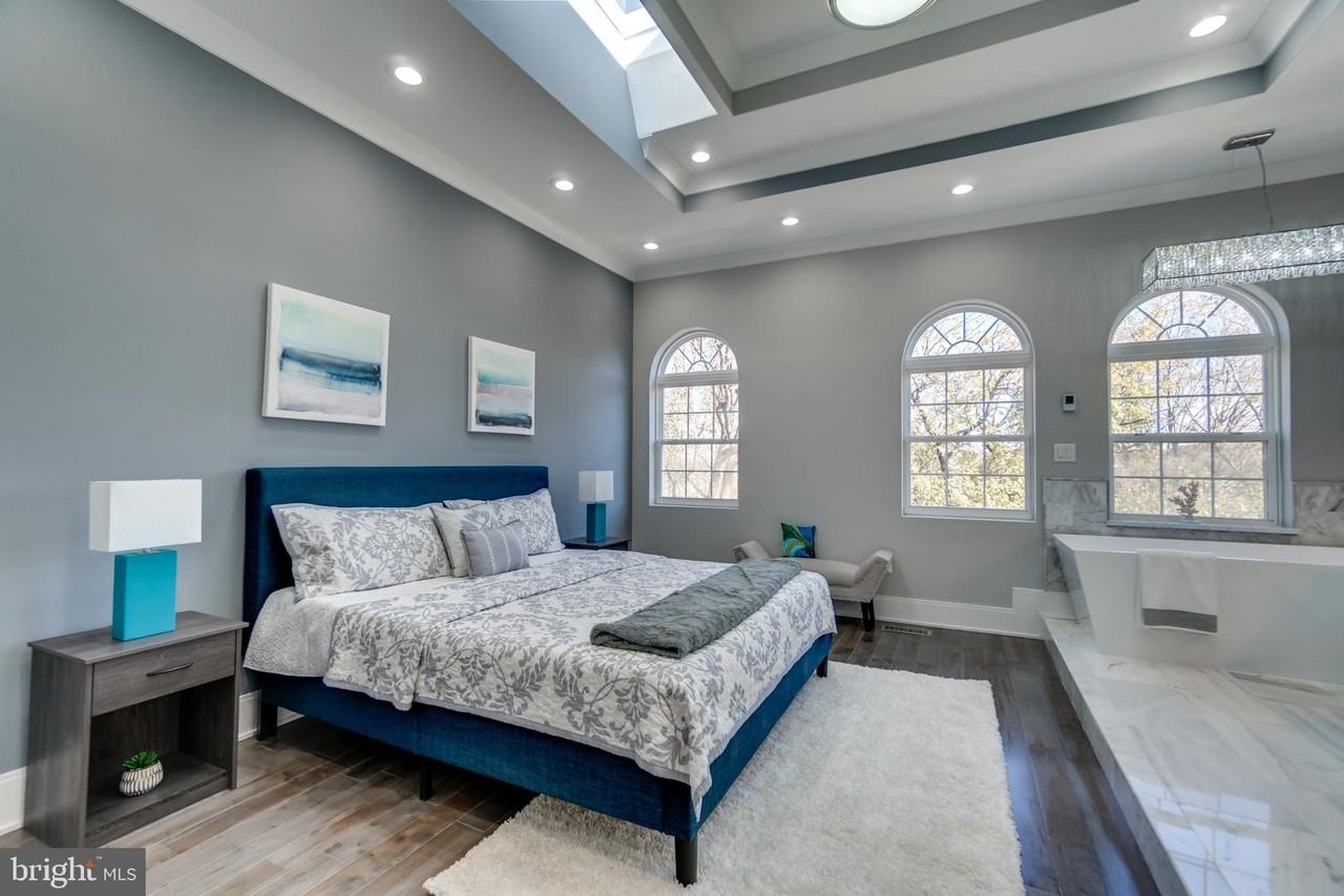 5311 7th St Nw - Photo 5 of 39