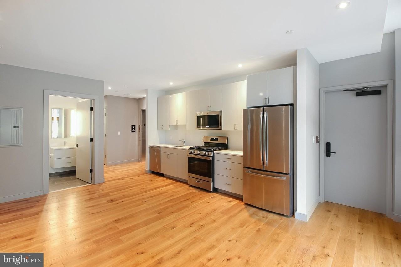 448 K St Nw #401 - Photo 7 of 29