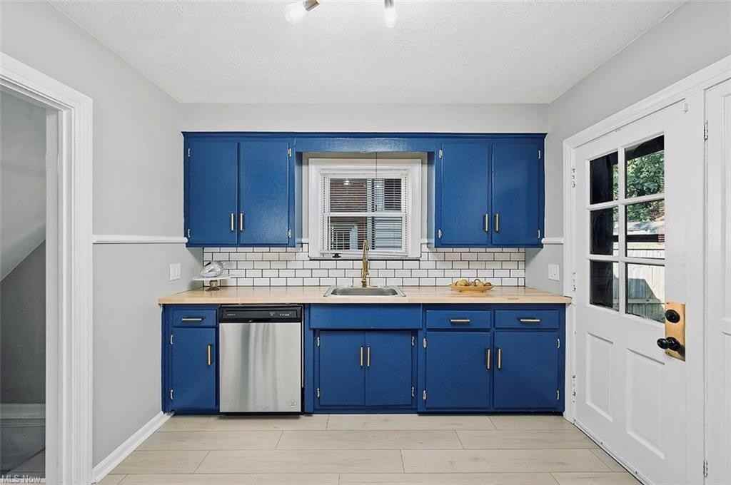 3829 Washington Blvd - Photo 5 of 29