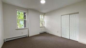 featured image of 698 Broad St