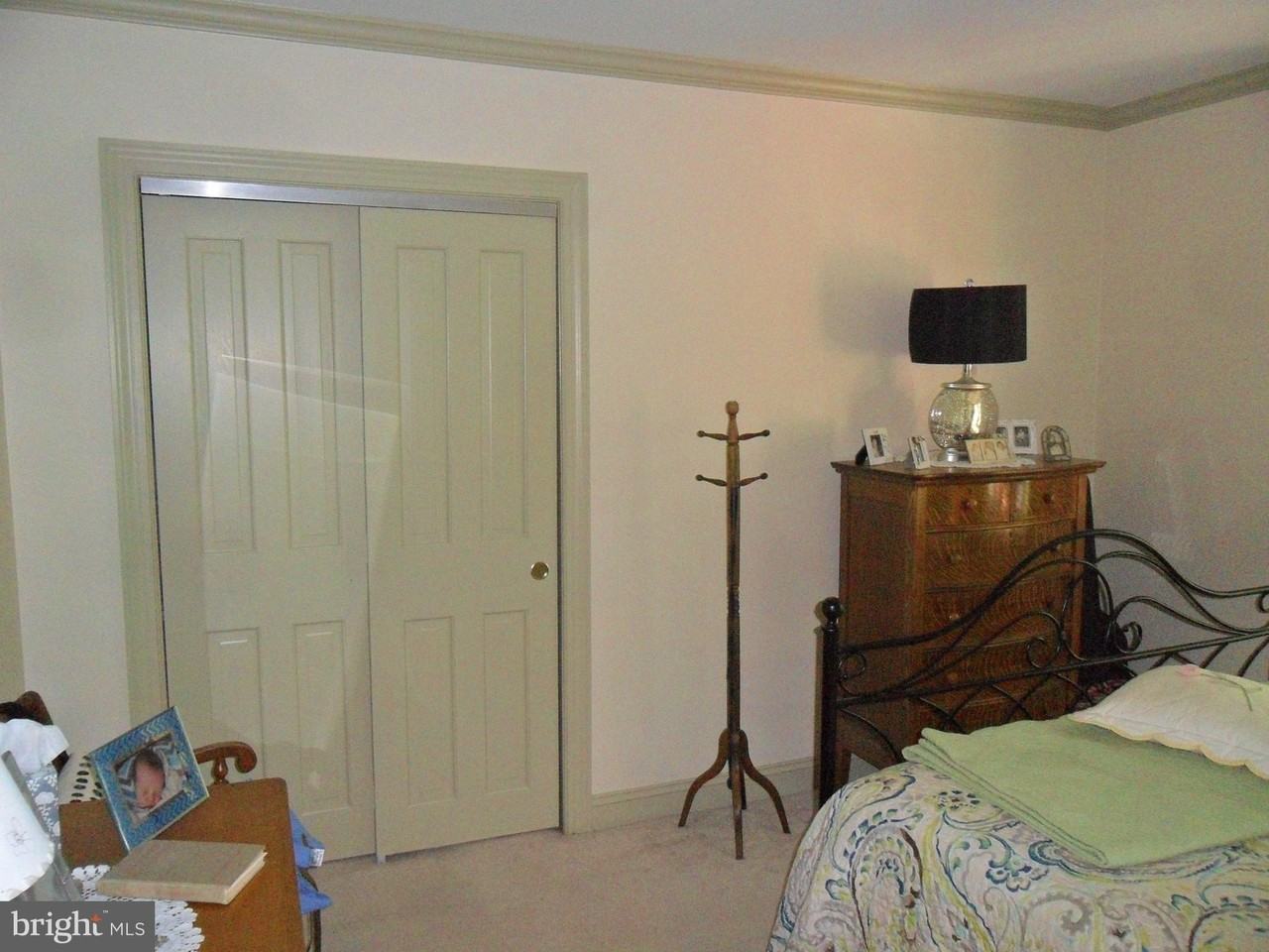 222 Delaware St #2 - Photo 5 of 9